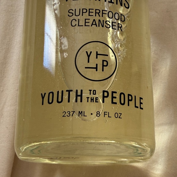 New Youth to the People green tea spinach vitamins Superfood 8 oz Cleanser - Picture 2 of 3